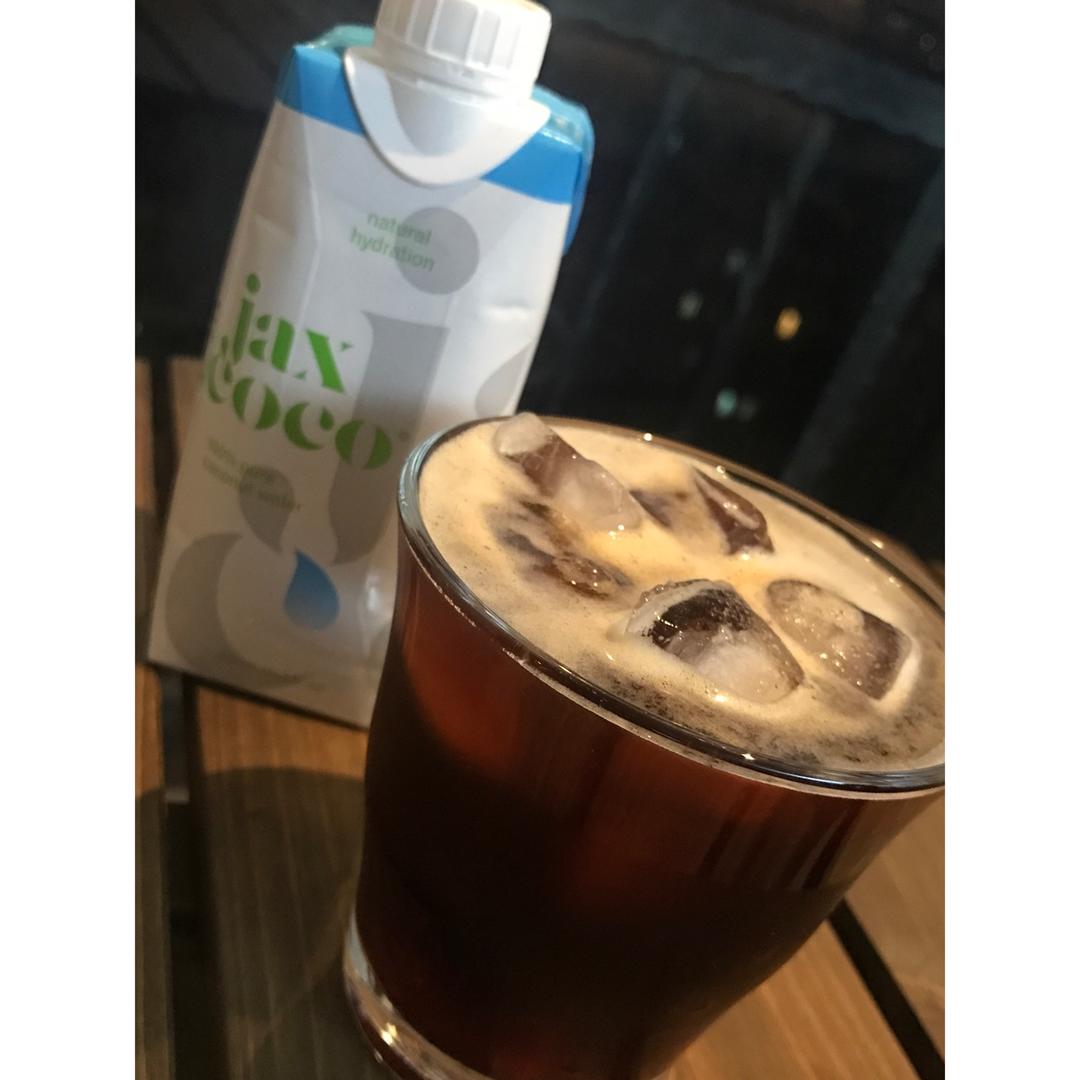 星爸爸清椰冰摇咖啡