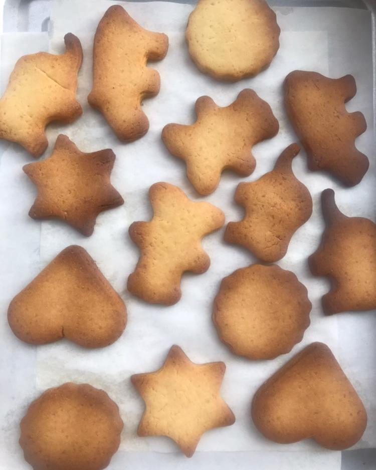 儿童饼干