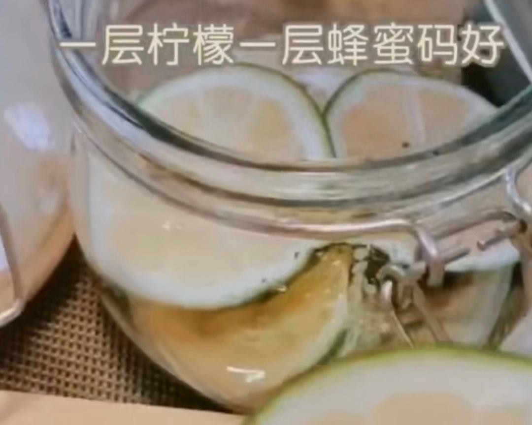 美白养颜神器🥳自制夏日清新青柠蜂蜜🍋的做法 步骤3