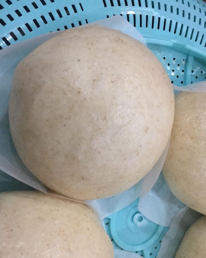 全麦馒头