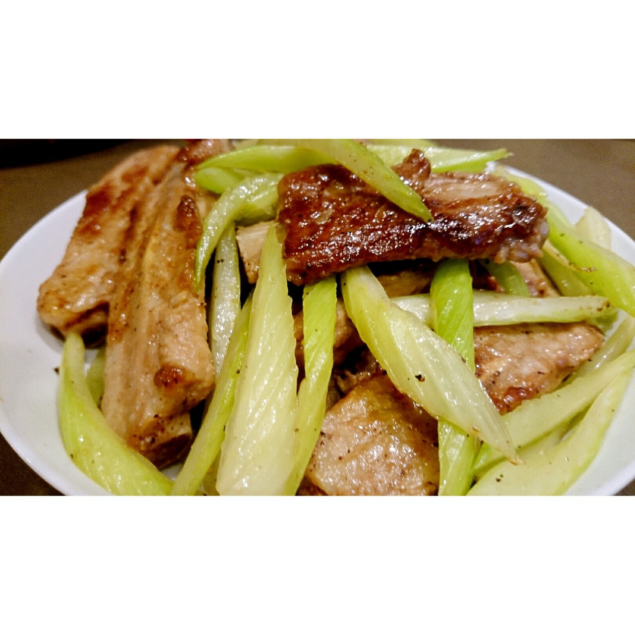 双椒煎排骨