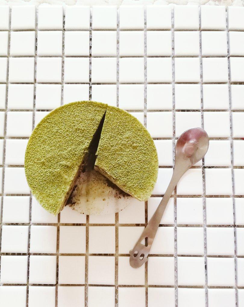 渐变抹茶慕斯蛋糕：我Amanda带着既美又作的抹茶甜点又来了！【曼食慢语】