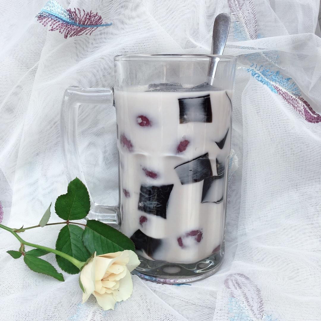 《Tinrry+》Q弹芋圆仙草冻