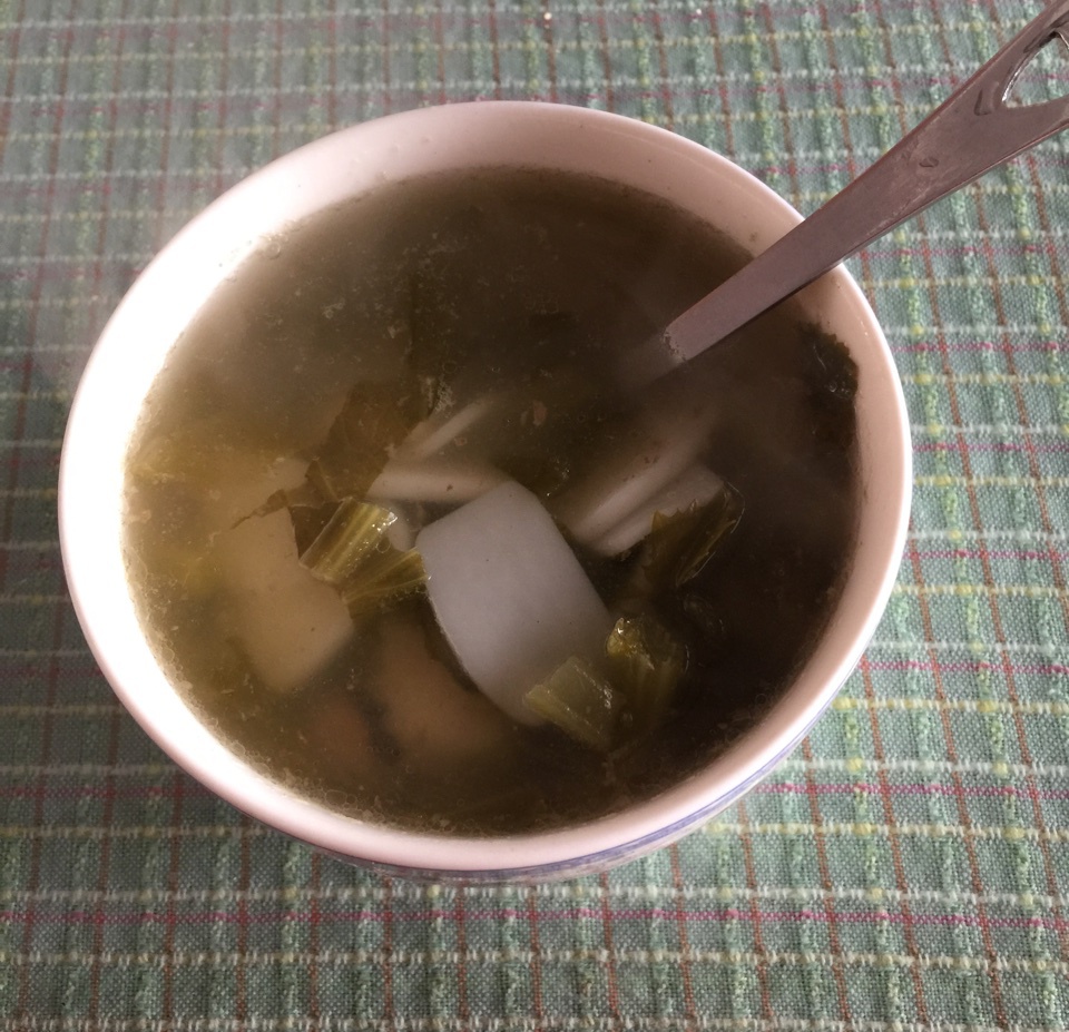 咸菜冬笋汤年糕