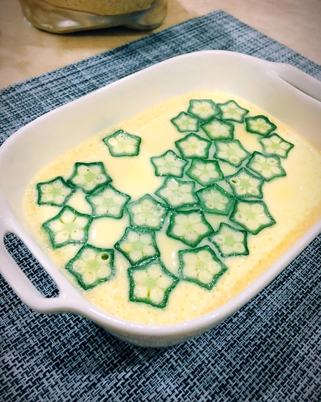颜值控-做一朵开在碗里的花秋葵蒸水蛋