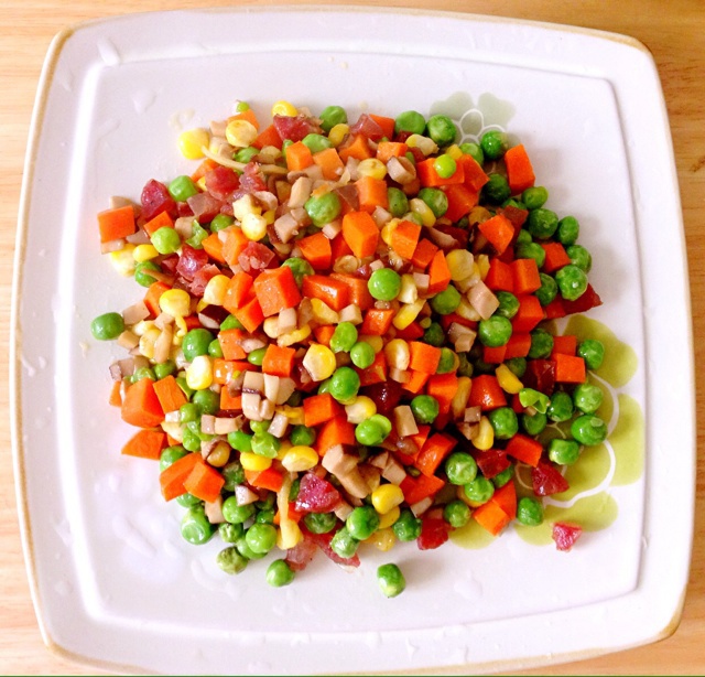 豌豆玉米炒腊肠丁