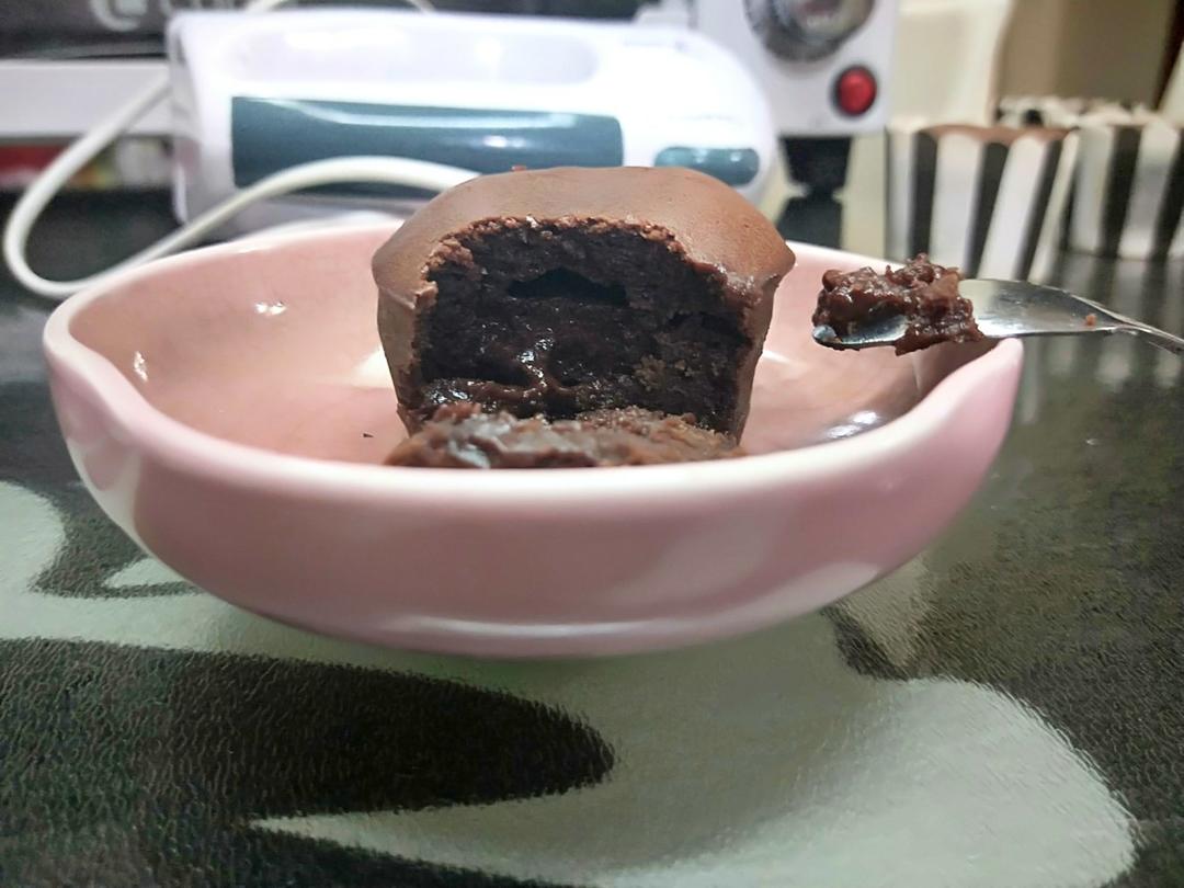 巧克力熔岩蛋糕(全图文超简单)