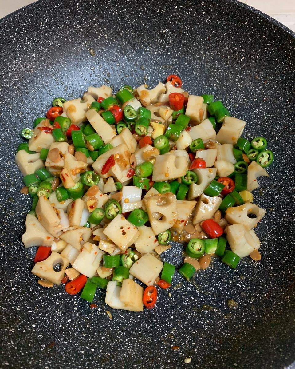 老干妈水豆豉“炒”藕丁