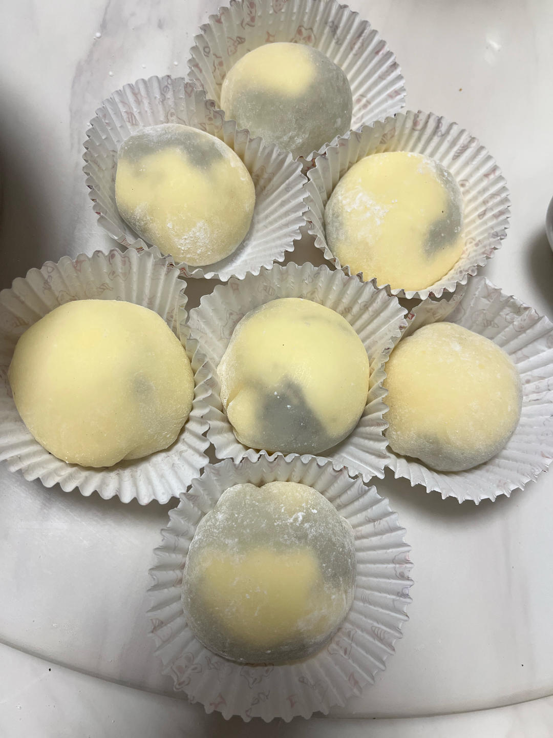 腹黑白胖子——奥利奥雪媚娘