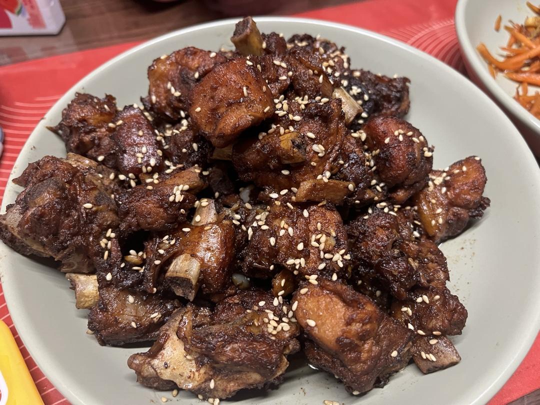 一嘬就脱骨的雪碧话梅小排