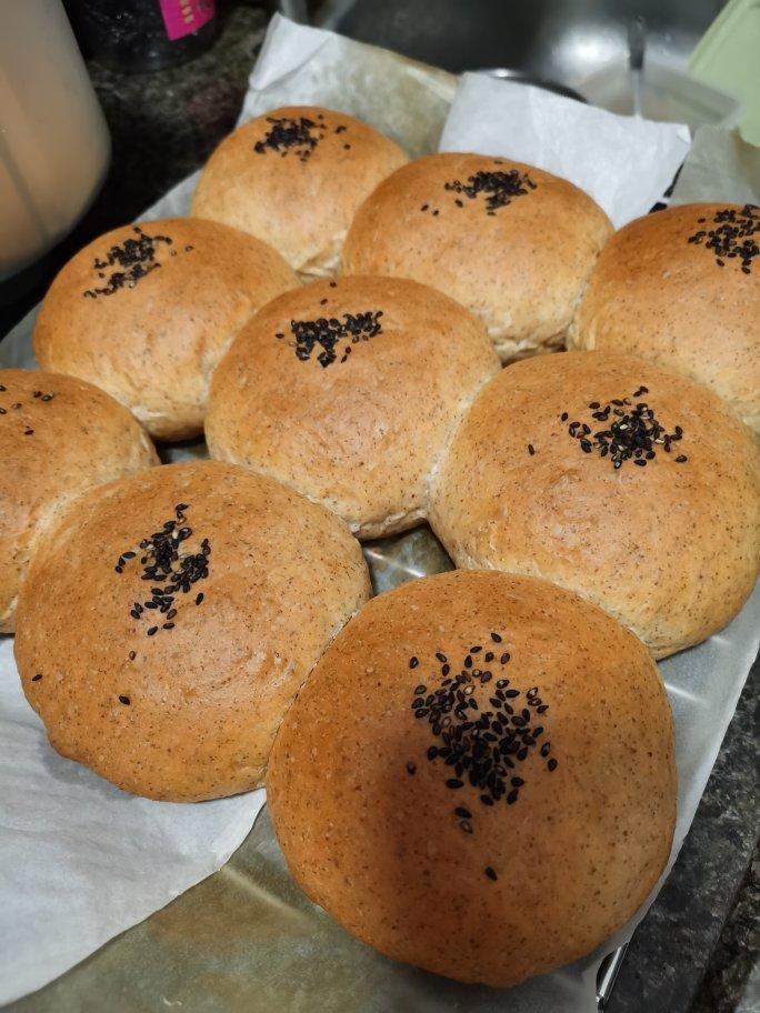 手揉面包详细贴:红豆面包