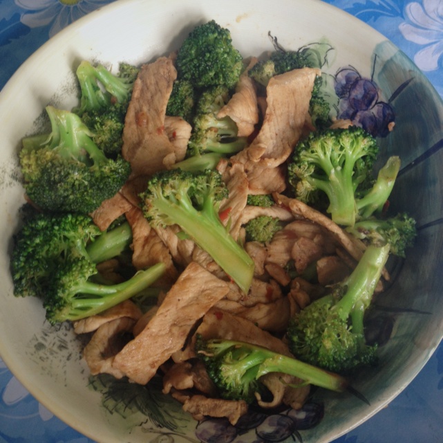 西兰花炒肉片