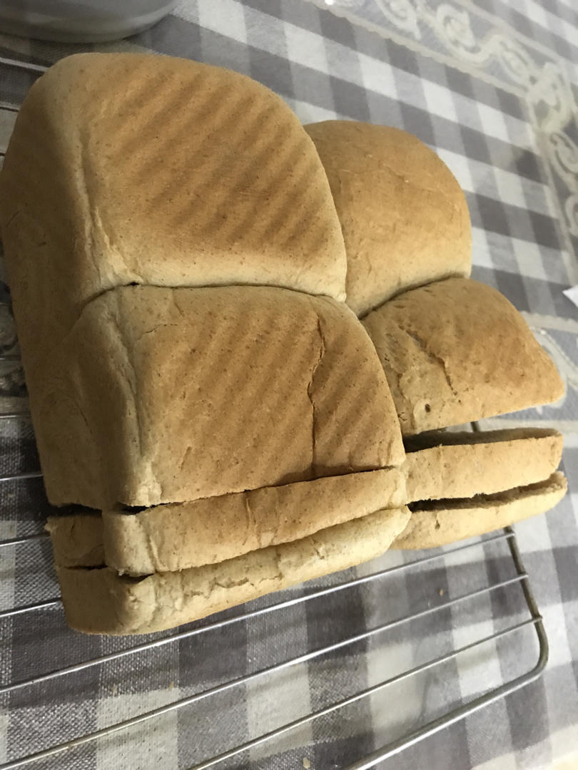 【健康烘培】超低卡黑全麦吐司
