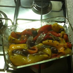 前餐版-鳀鱼甜椒加橄榄的做法 步骤7