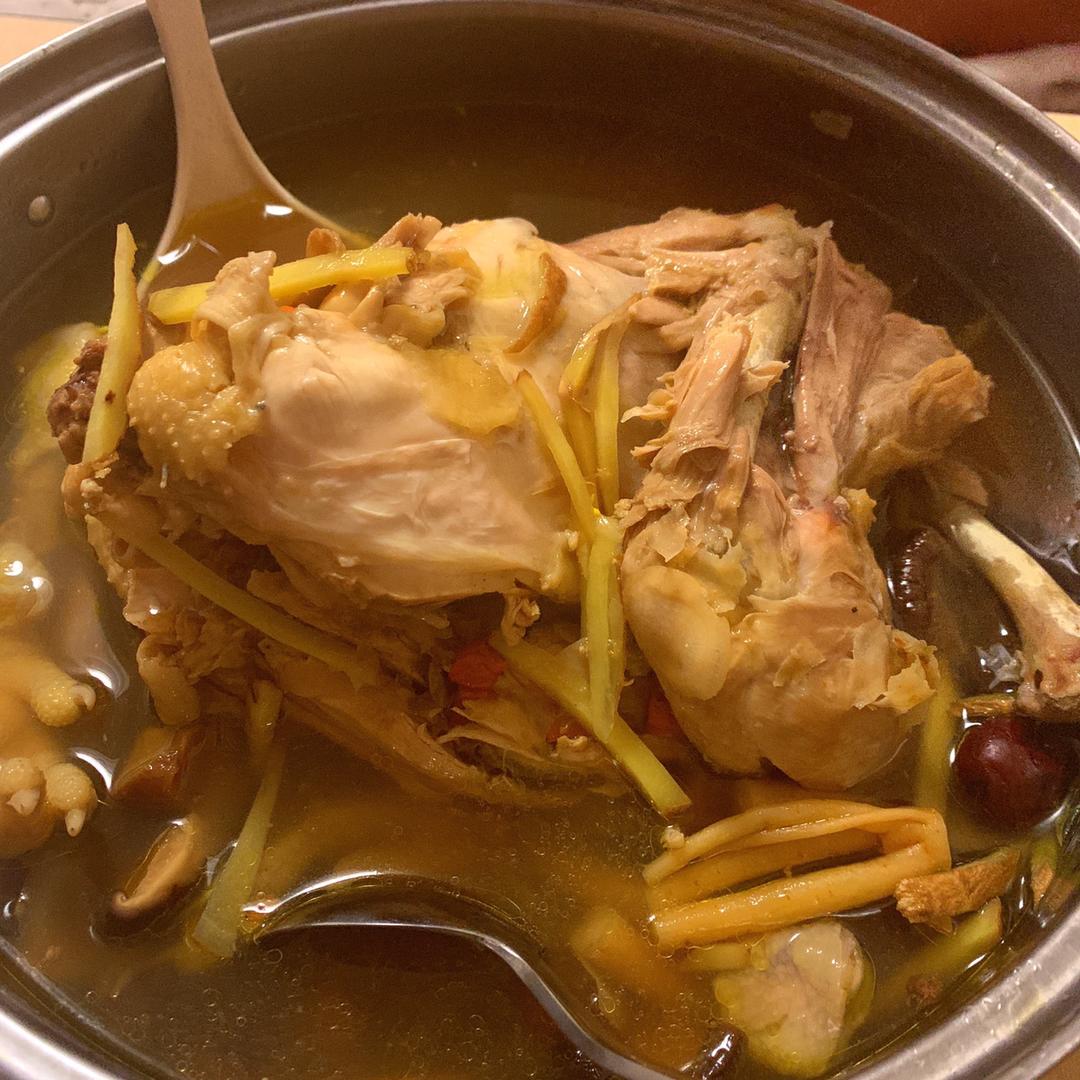 煲营养鸡汤