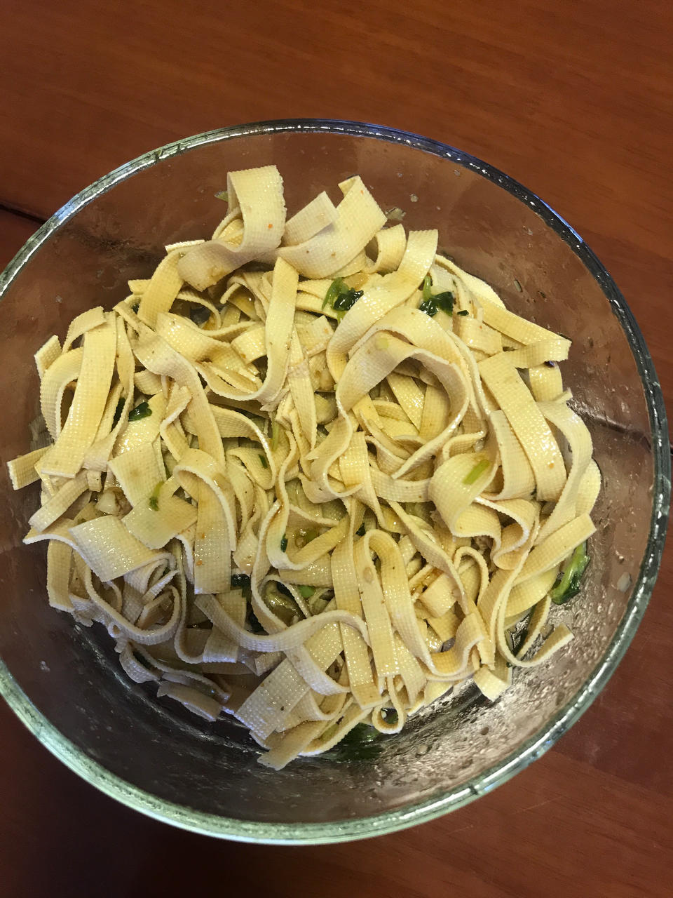 超级爽口开胃的凉拌豆皮