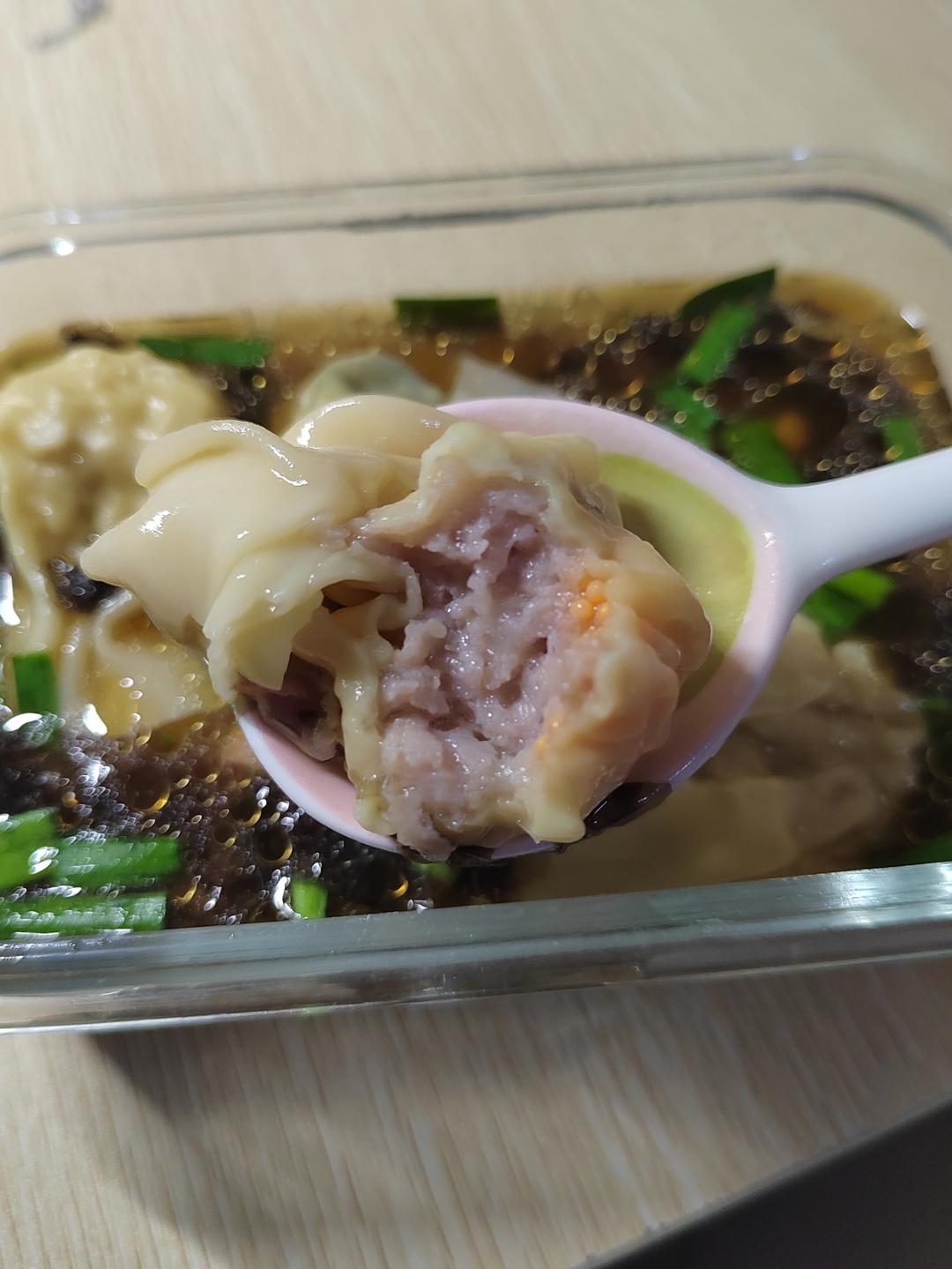 鲜肉馄饨 馄饨皮 馄饨汤底（附6种包法）