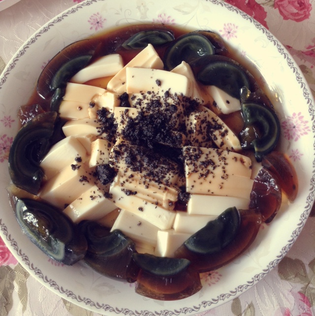 皮蛋豆腐