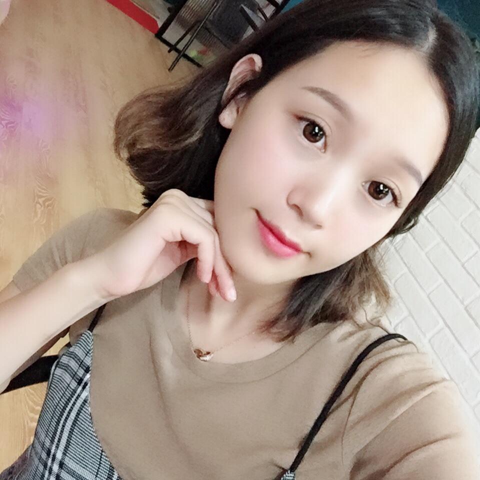 炸火的猫咪