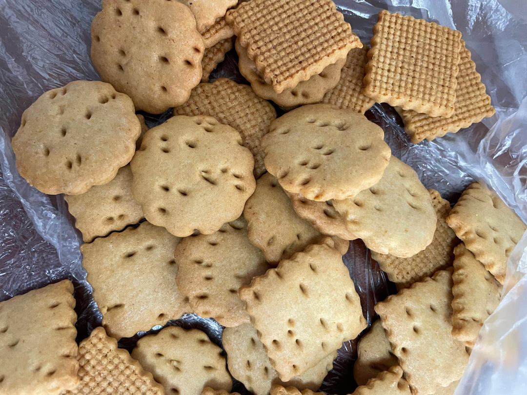 自制雪花酥小奇福饼干