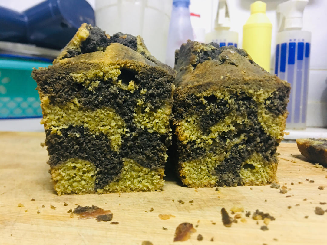 黑芝麻花生大理石磅蛋糕