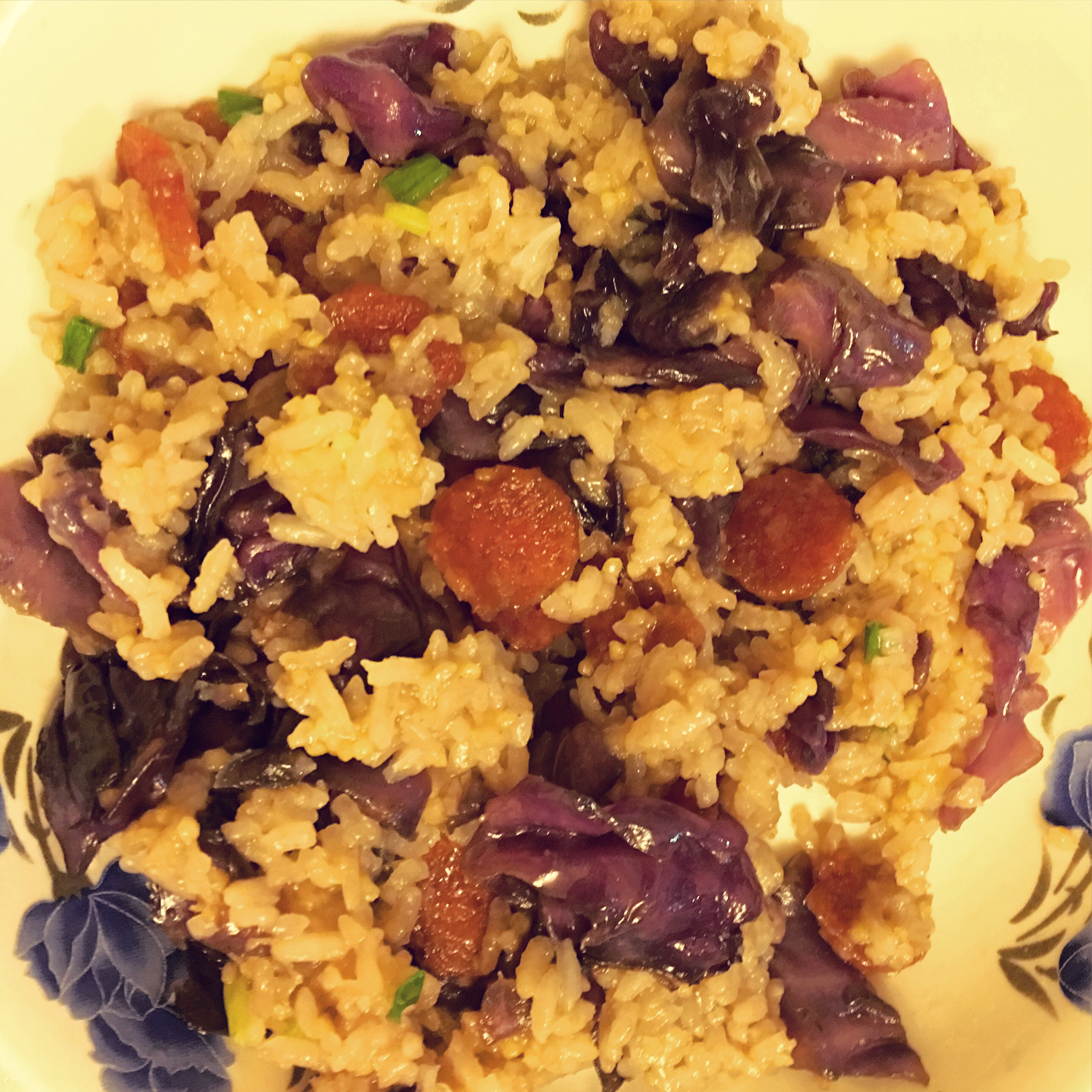 腊肉紫甘蓝炒饭
