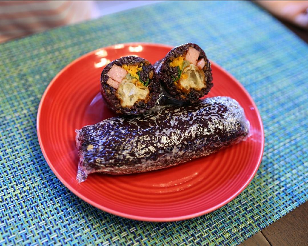 黑米粢饭团