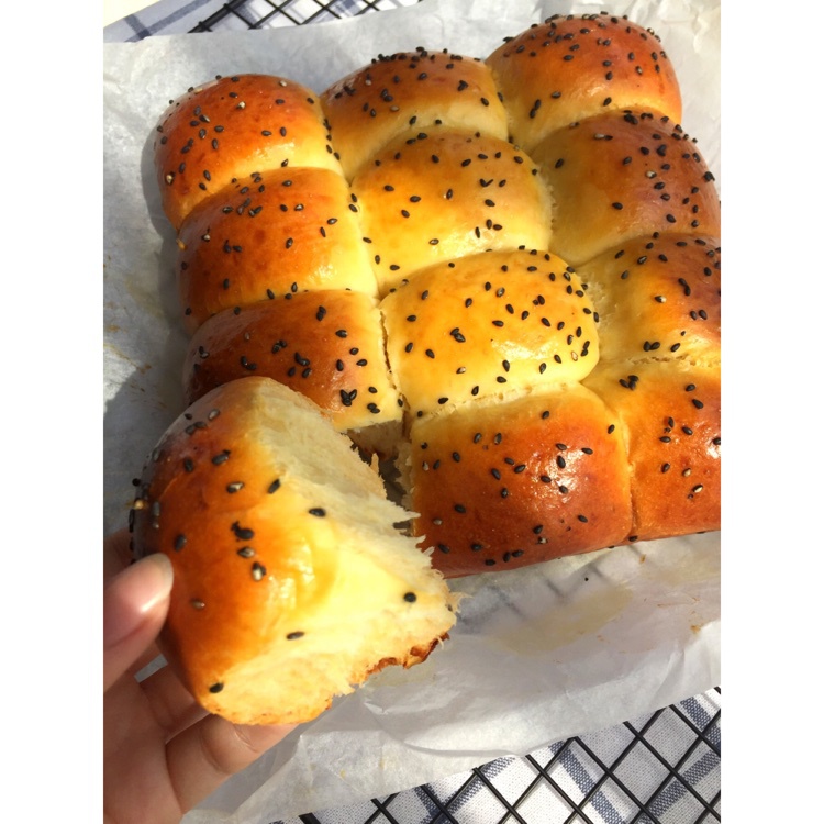 淡奶油椰蓉小餐包
