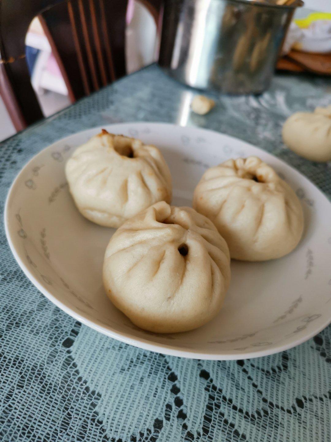 小时候的肉末粉丝包子