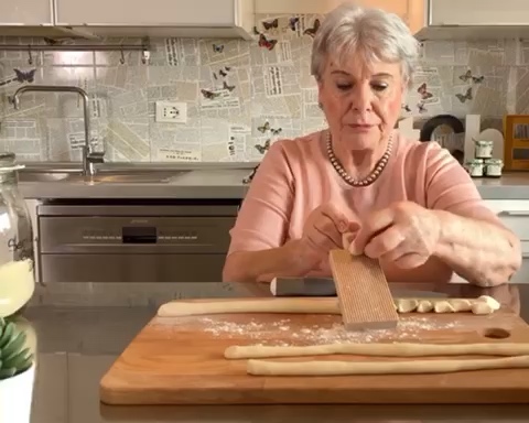 Gnocchi（玉棋）意大利土豆面疙瘩甜品集【含无麸质配方】的做法 步骤5