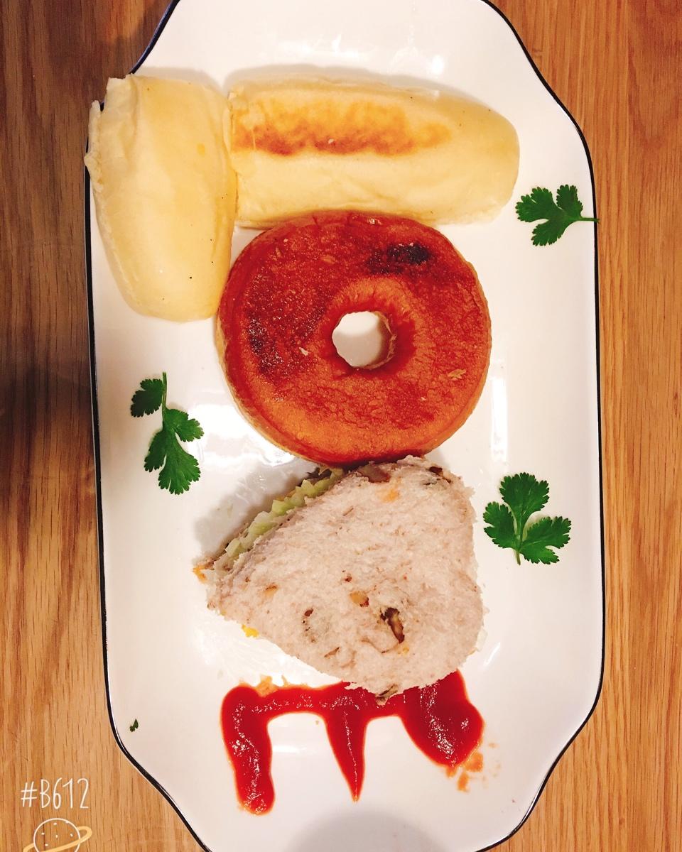 情人节爱心LOVE早餐