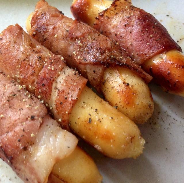 培根卷鸡肉肠的做法