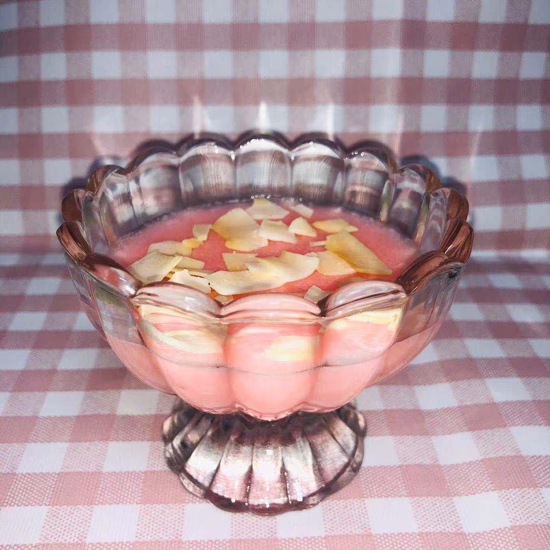 草莓布丁杯