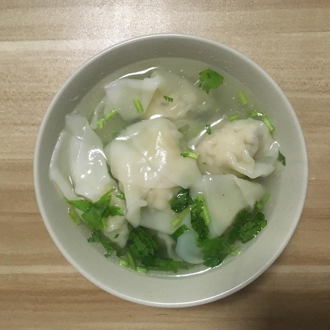 超鲜菌菇鸡肉大馄饨