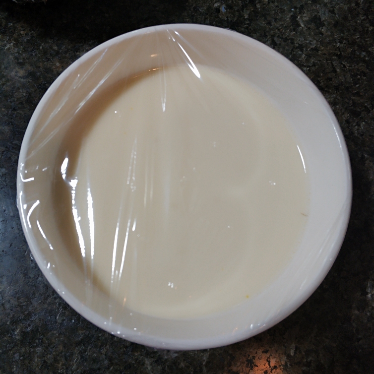 牛奶炖蛋的做法 步骤6