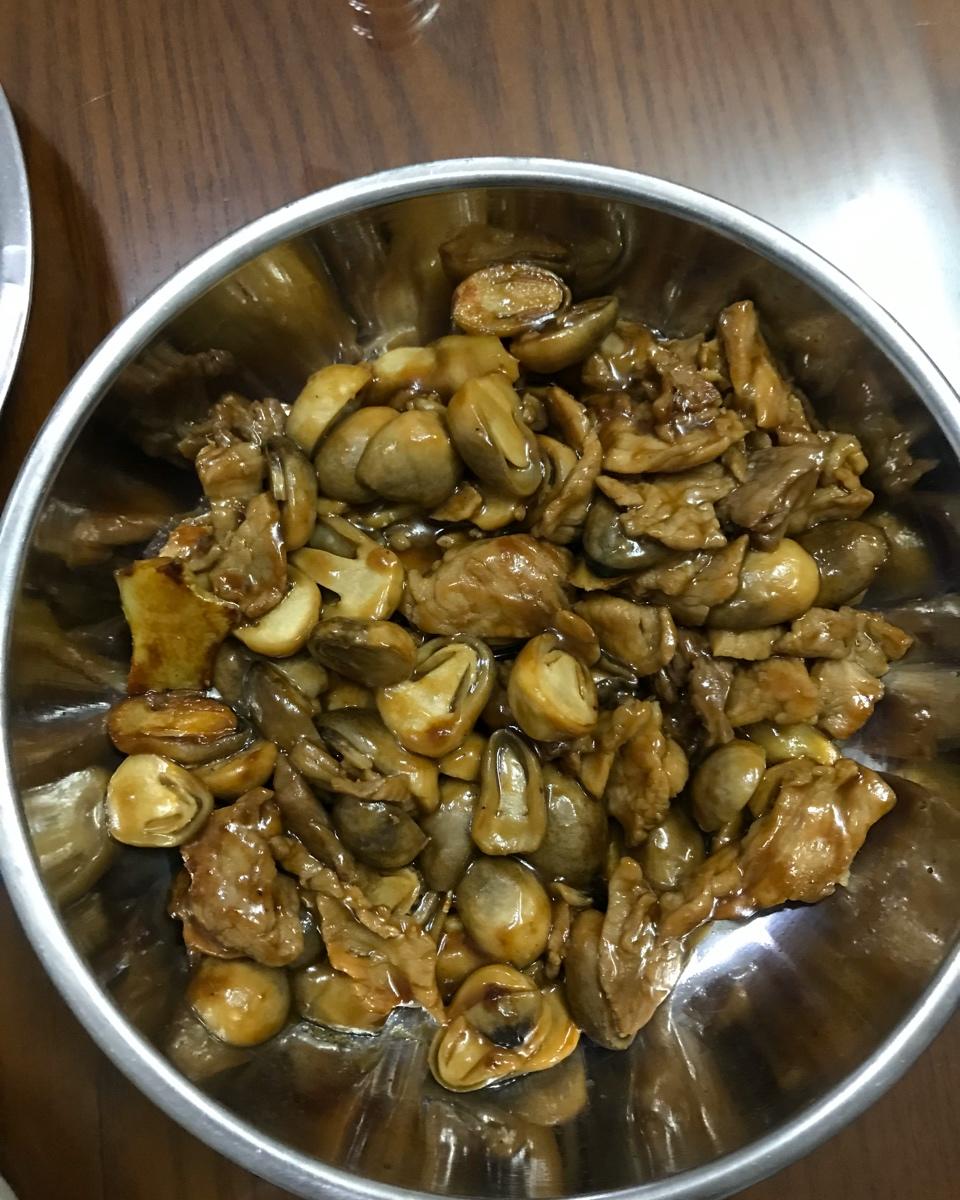 蚝油草菇滑炒牛肉