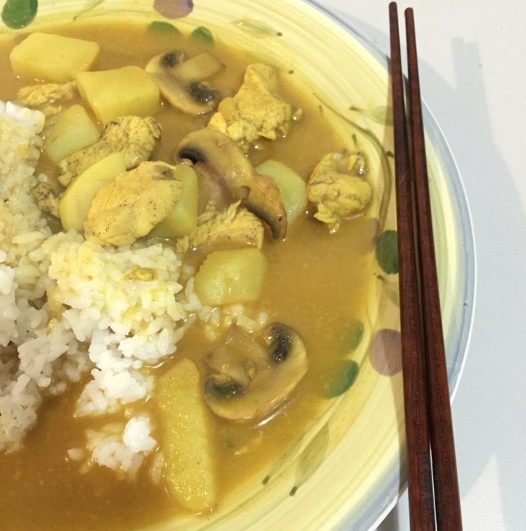 咖喱鸡肉饭