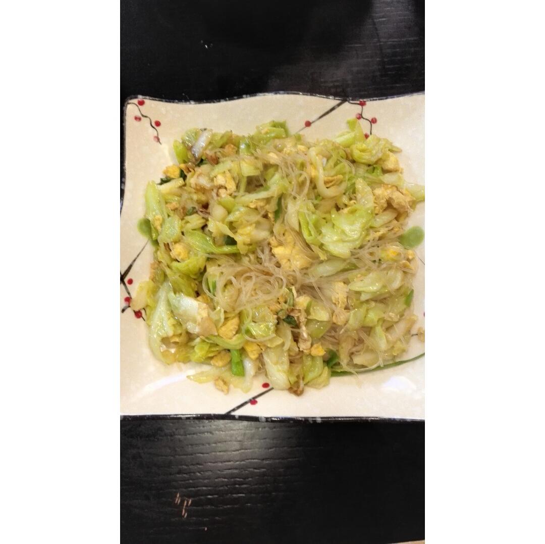 包菜粉丝炒鸡蛋