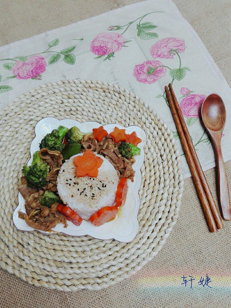 堂妈金牌牛肉饭
