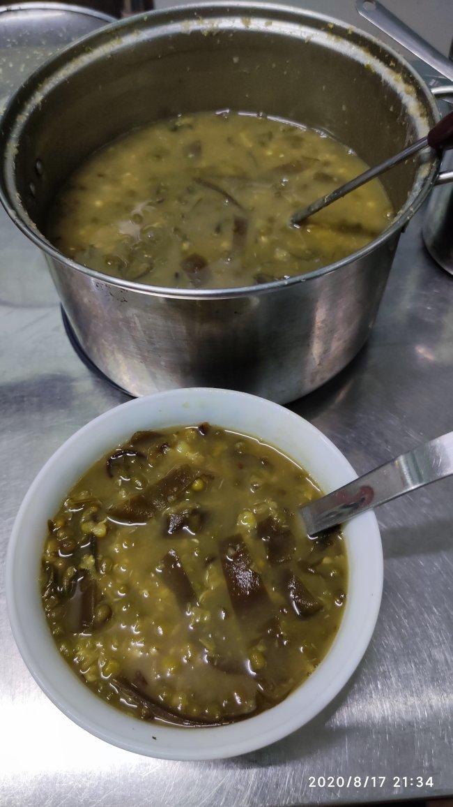 lai2012做的传统美食 臭草绿豆沙