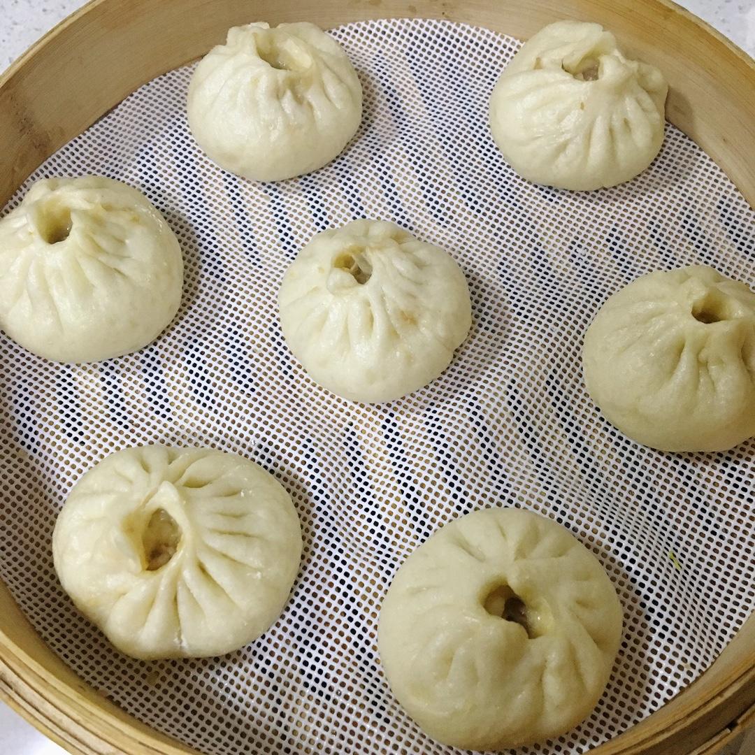 肉包子,杠杠的
