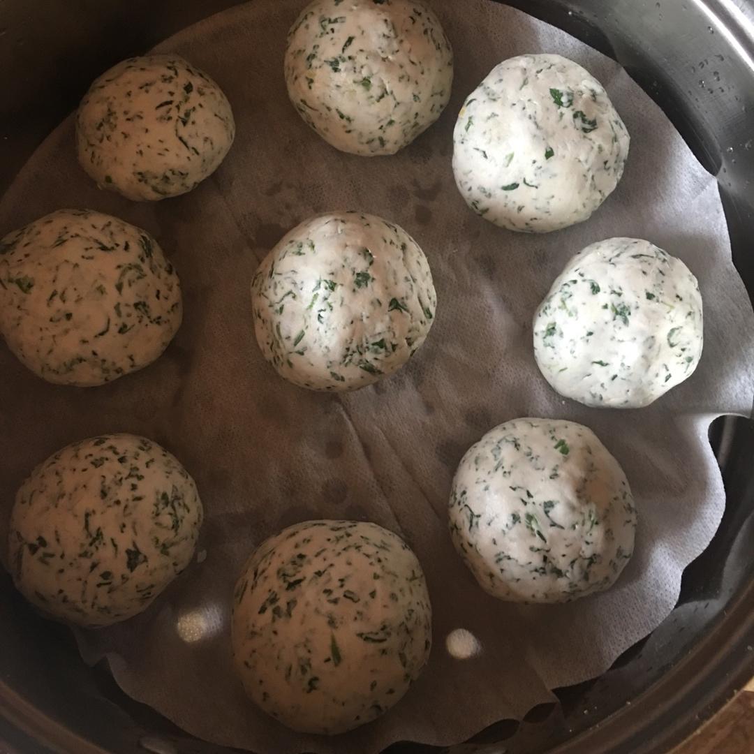 网红青团～～咸蛋黄肉松青团
