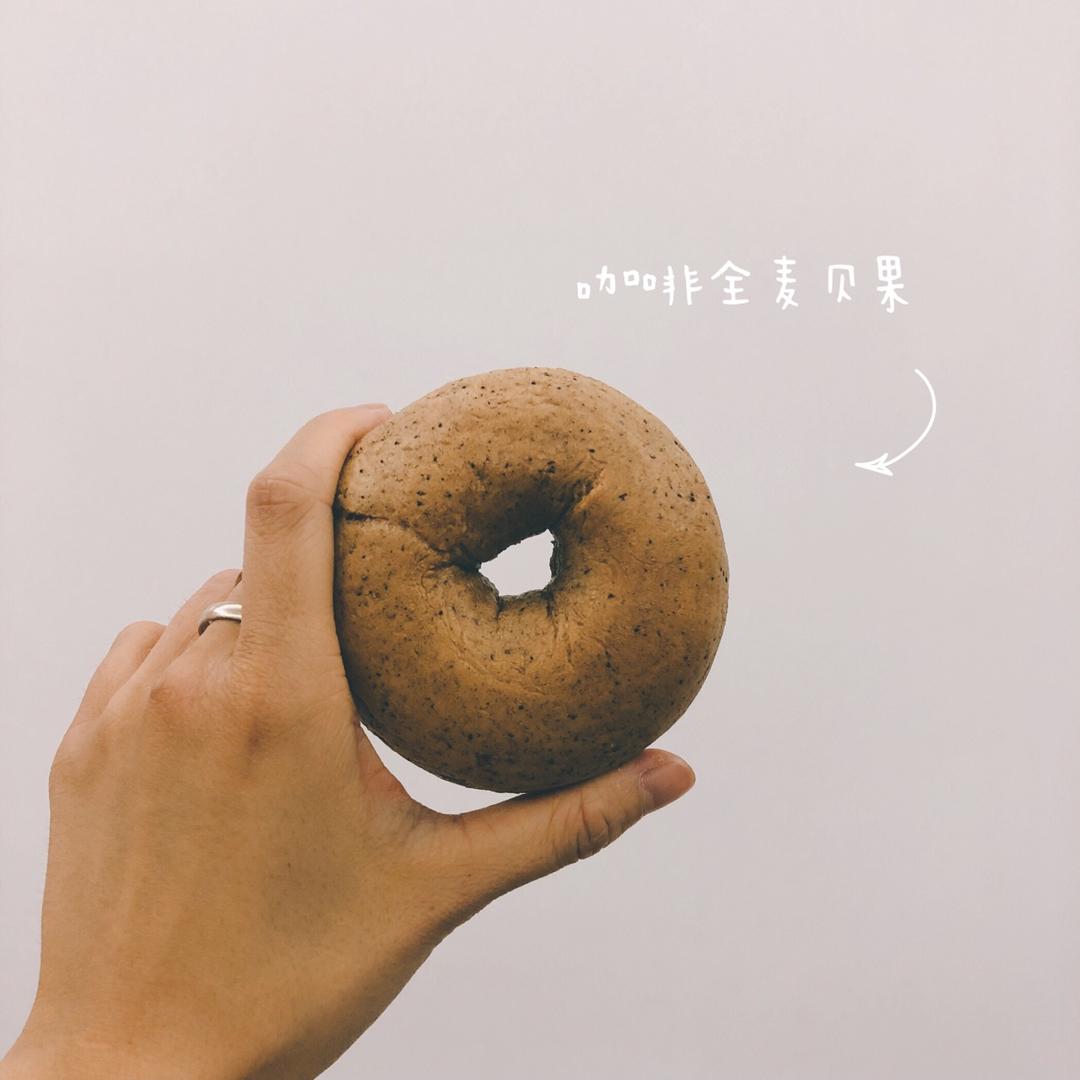 杏仁贝果