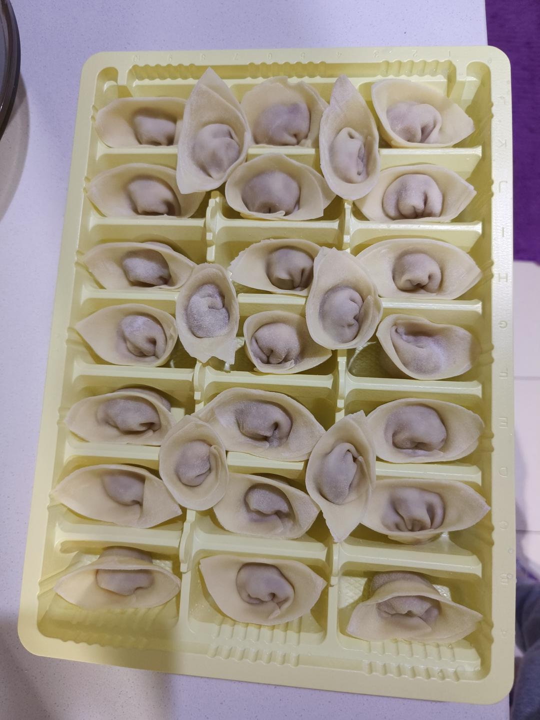 元宝馄饨的包法