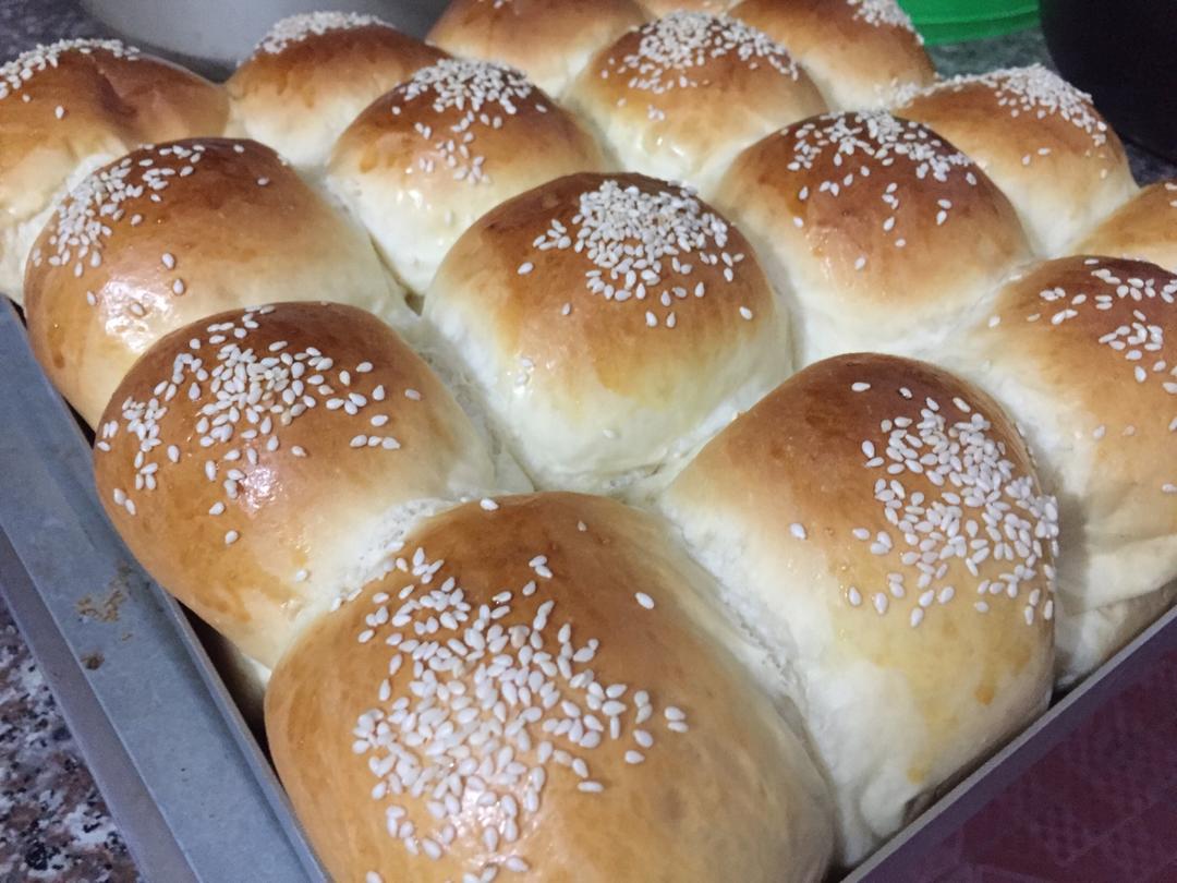炼乳一发小餐包