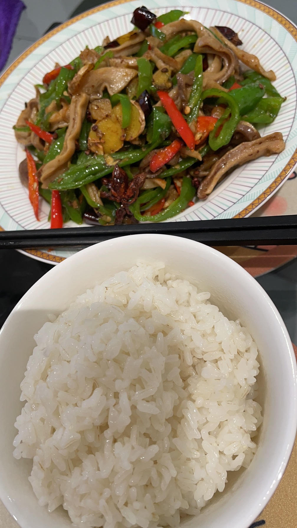 一菜二吃“米饭杀手”爆炒香辣猪肚&暖胃胡椒猪肚汤