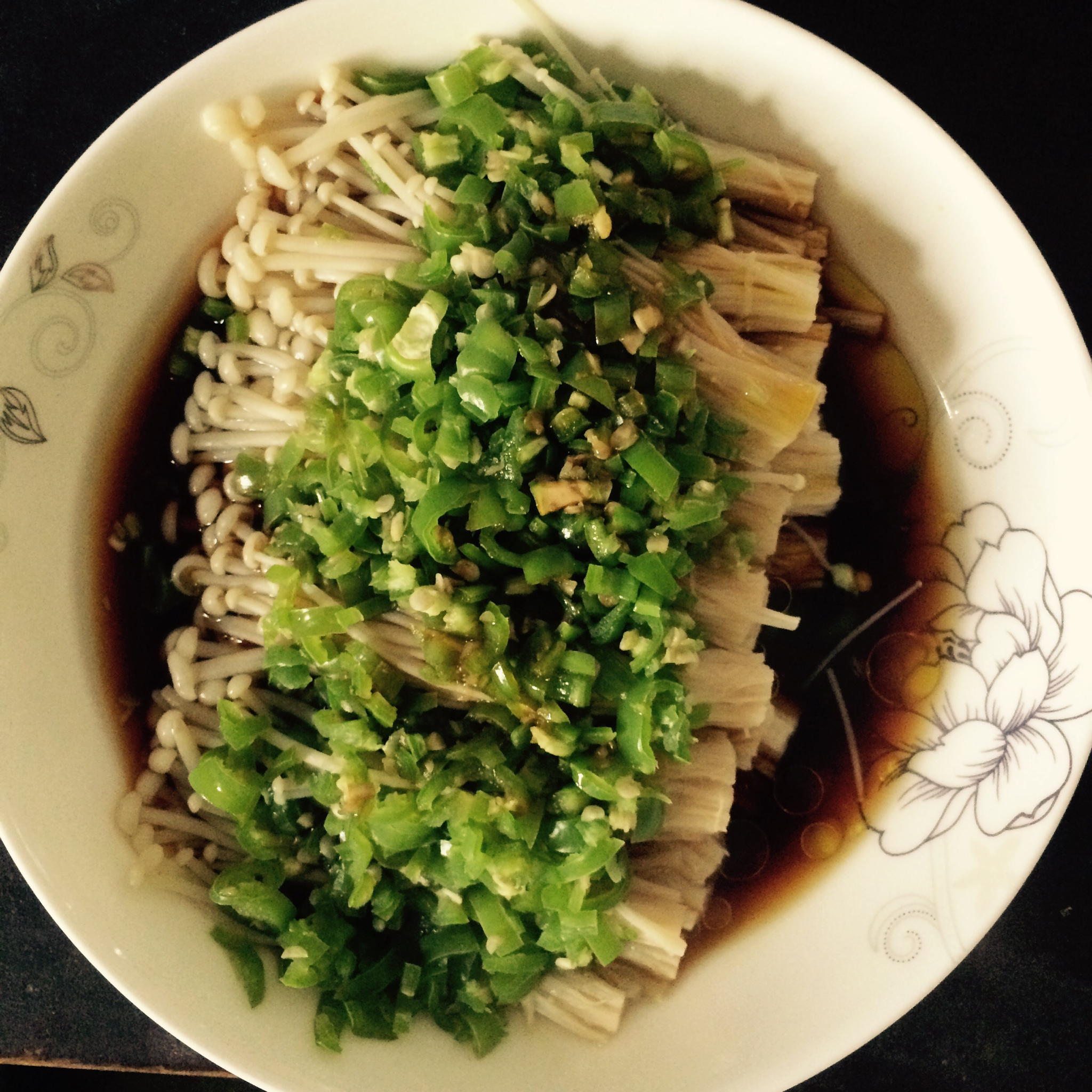 蒜蓉蒸金针菇