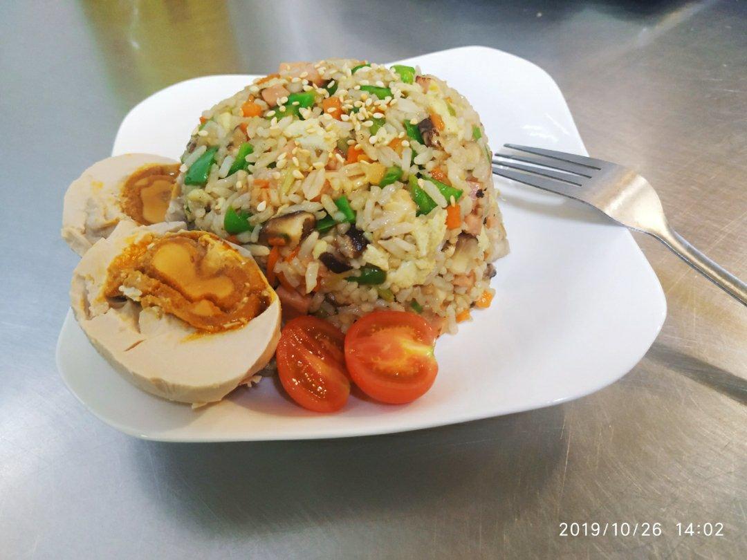 酱油炒饭