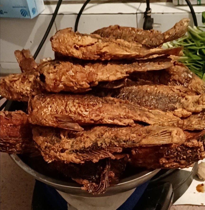 香香脆脆的炸鱼