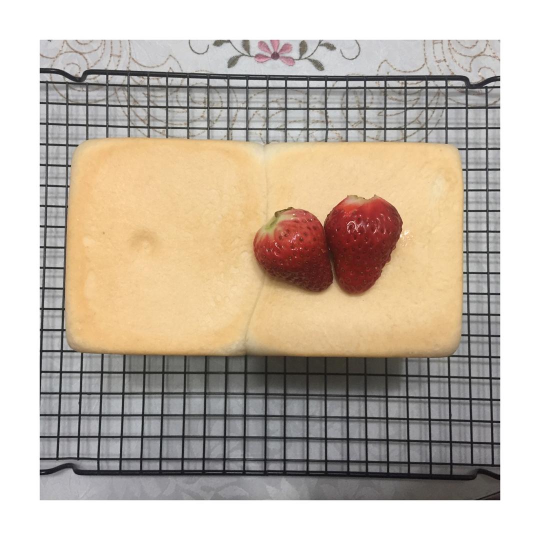 牛奶吐司（附详细步骤图）